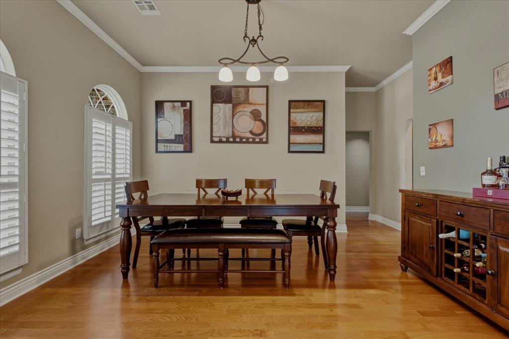 16305 Petaluma Place Property Photo 6