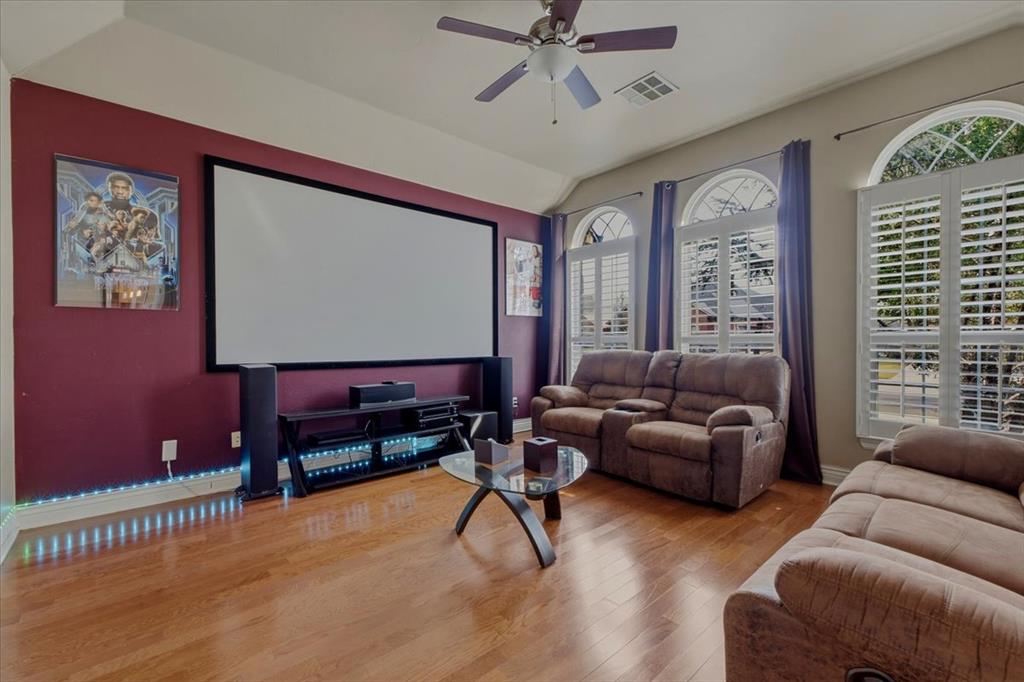 16305 Petaluma Place Property Photo 8