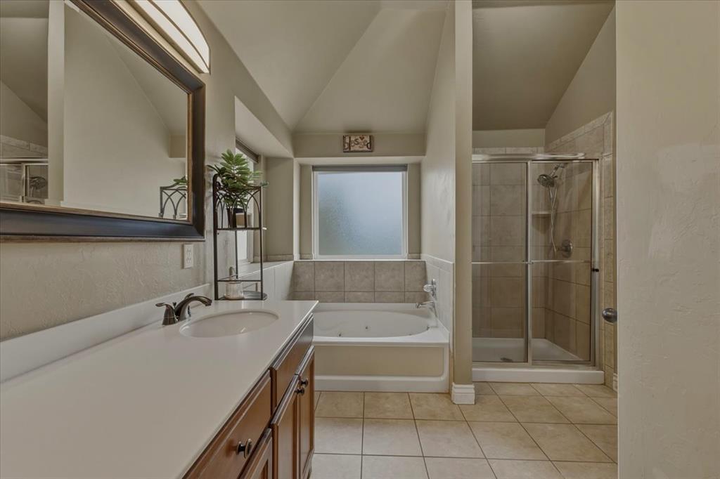16305 Petaluma Place Property Photo 19