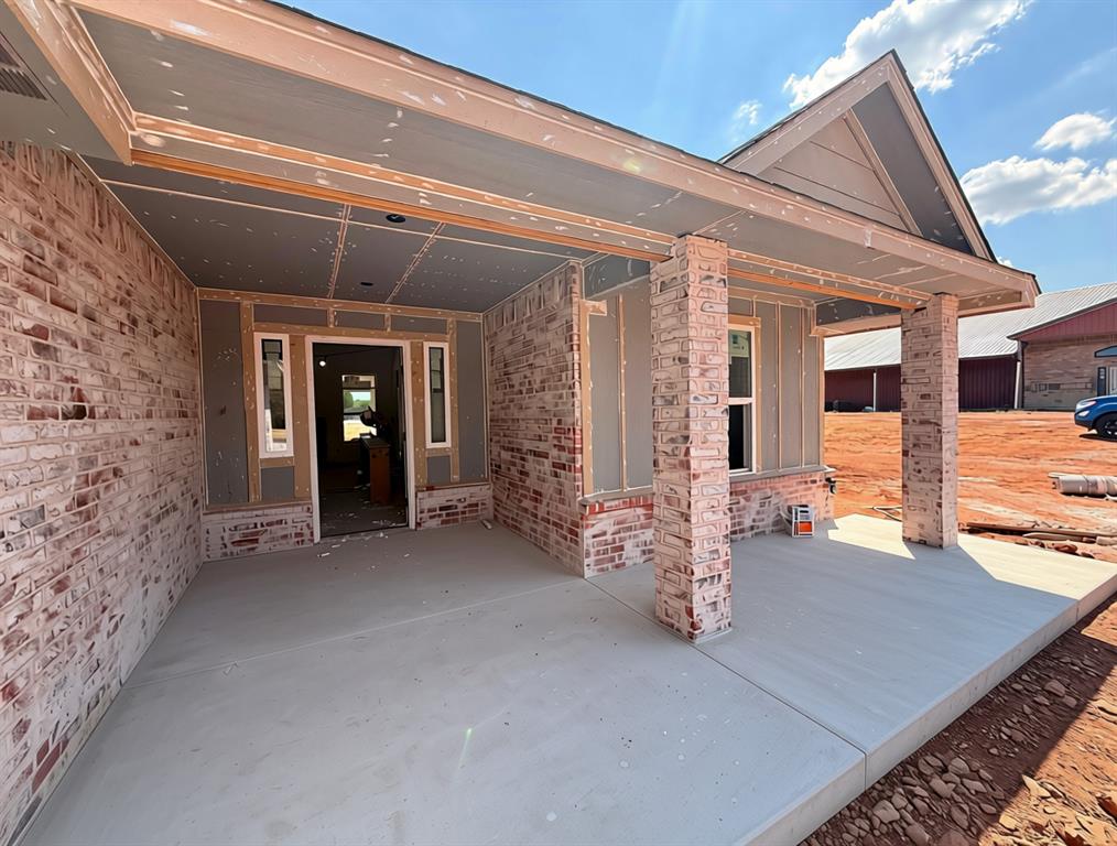2217 Winter Ridge Road Property Photo 3