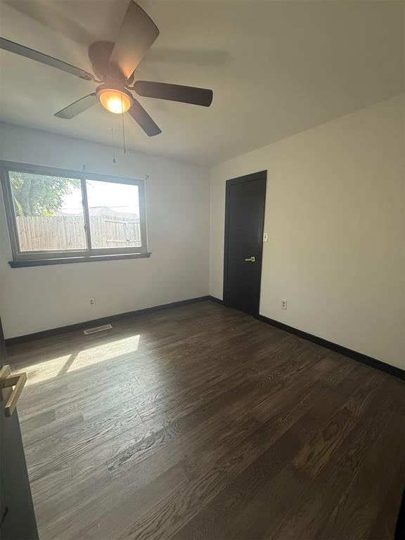 6514 S 250th East Avenue Property Photo 17