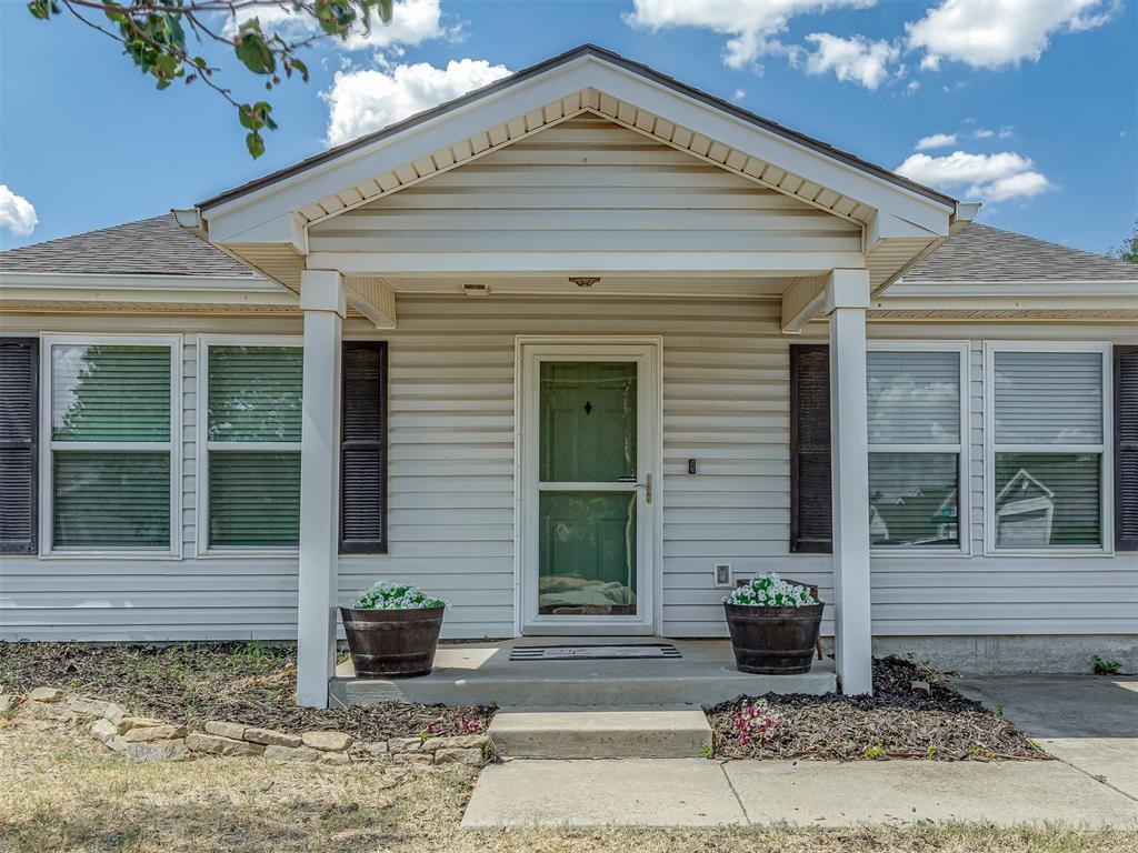 15401 Lilly Garden Lane Property Photo 4