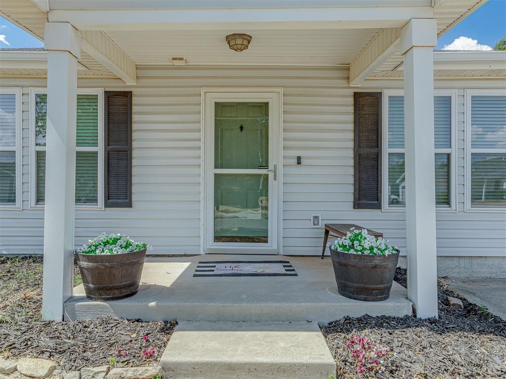 15401 Lilly Garden Lane Property Photo 5