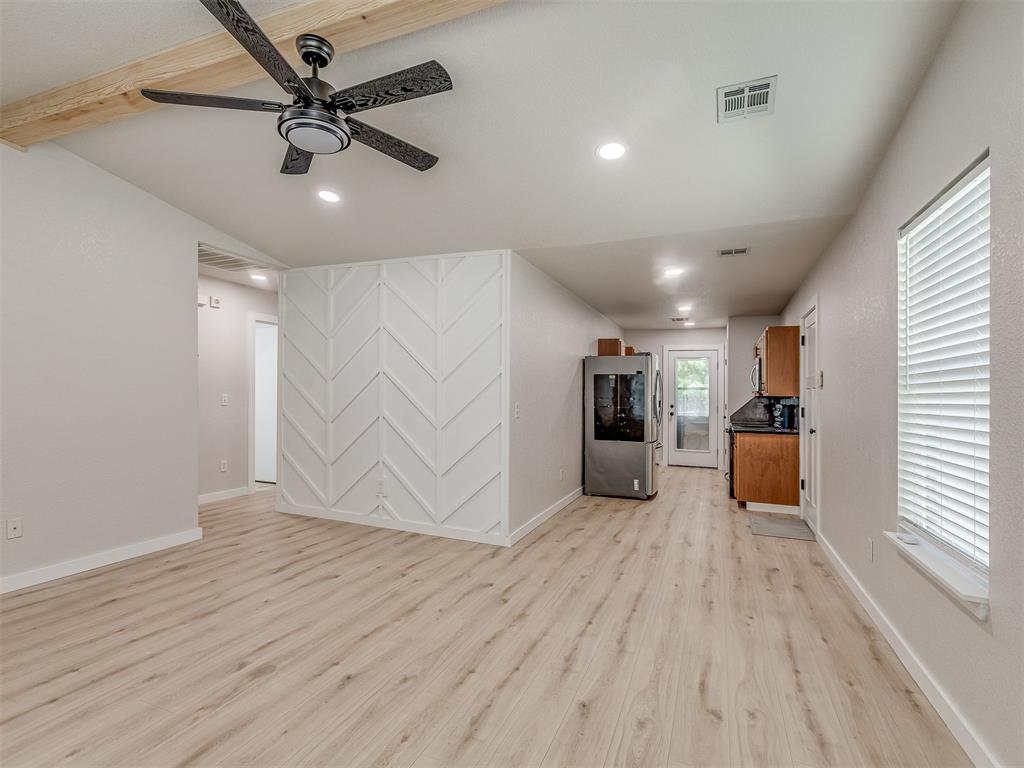 15401 Lilly Garden Lane Property Photo 8