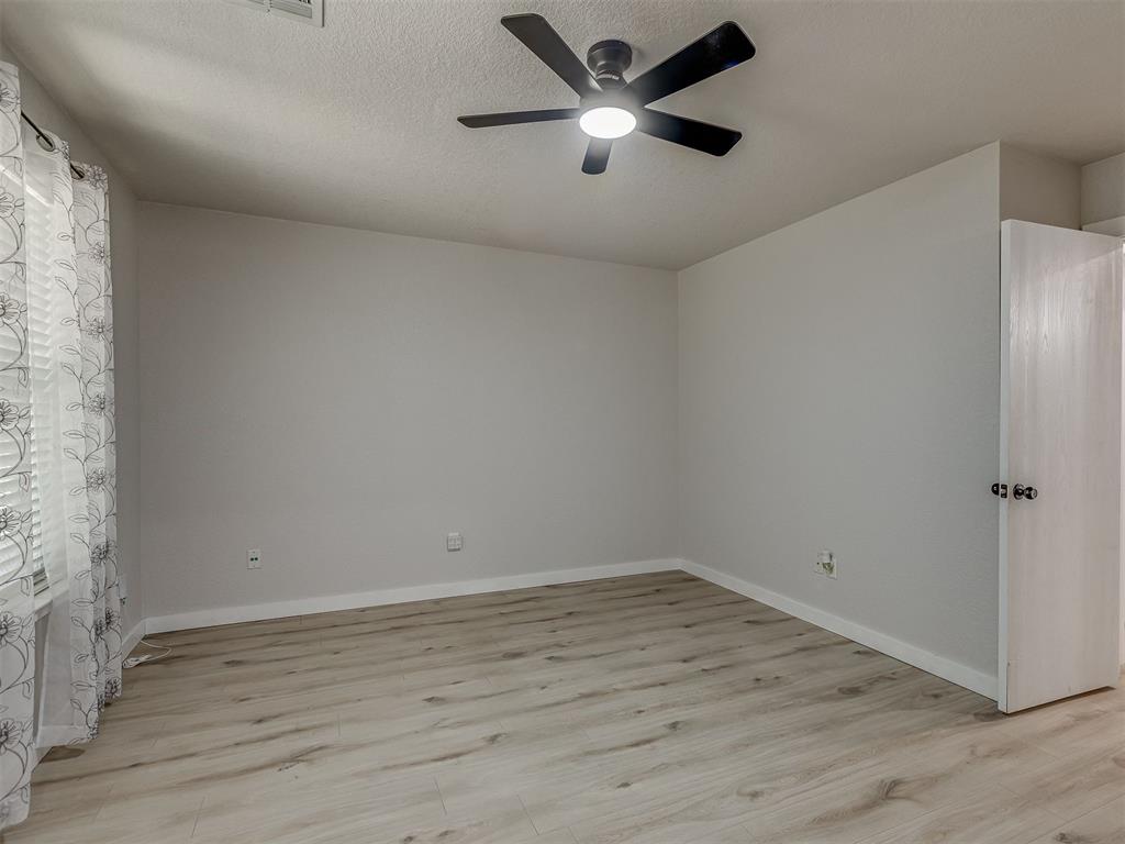 15401 Lilly Garden Lane Property Photo 18