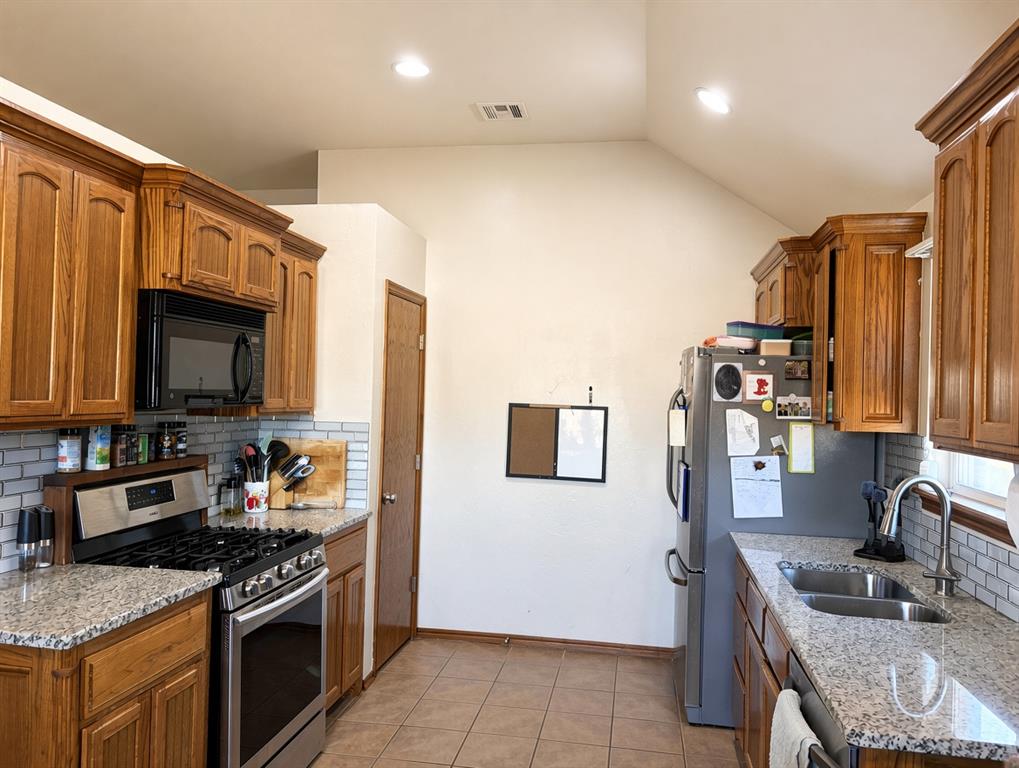 4236 Bradford Brook Drive Property Photo 4