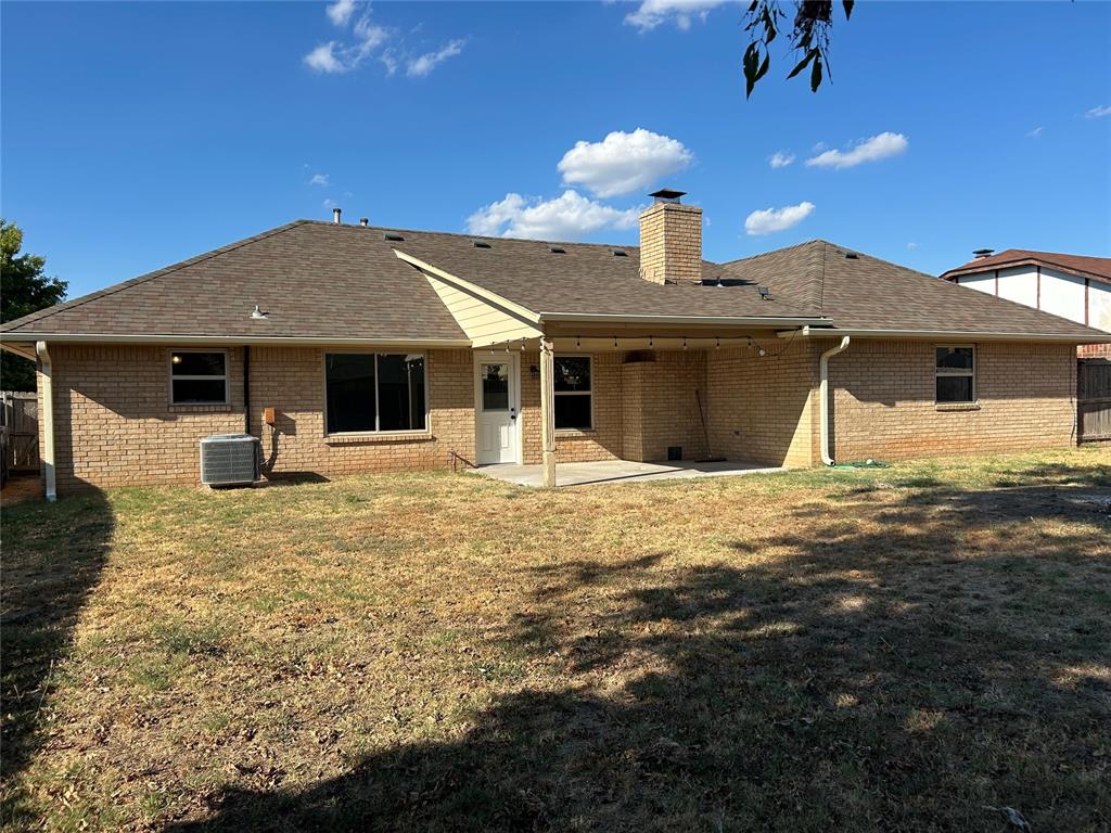 32 Corona Drive Property Photo 4