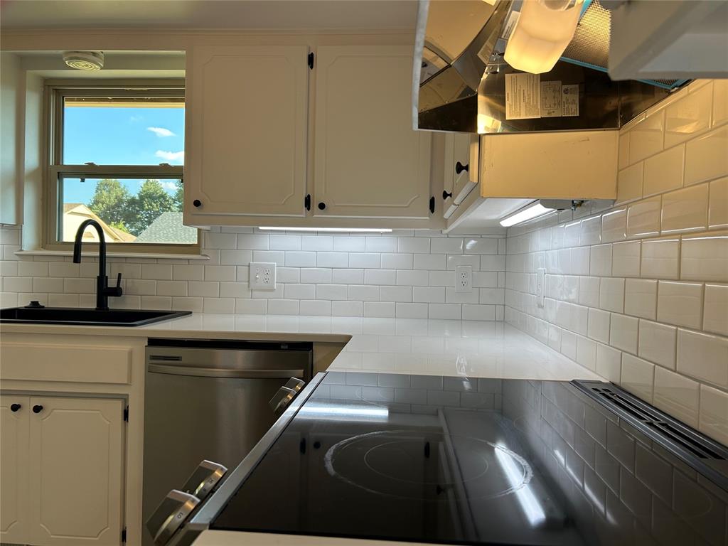 32 Corona Drive Property Photo 13