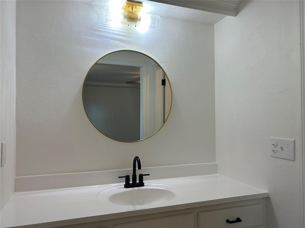 32 Corona Drive Property Photo 33