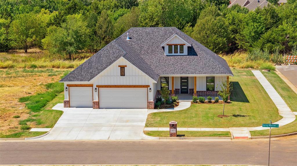 2921 Spring Meadow Lane Property Photo 3