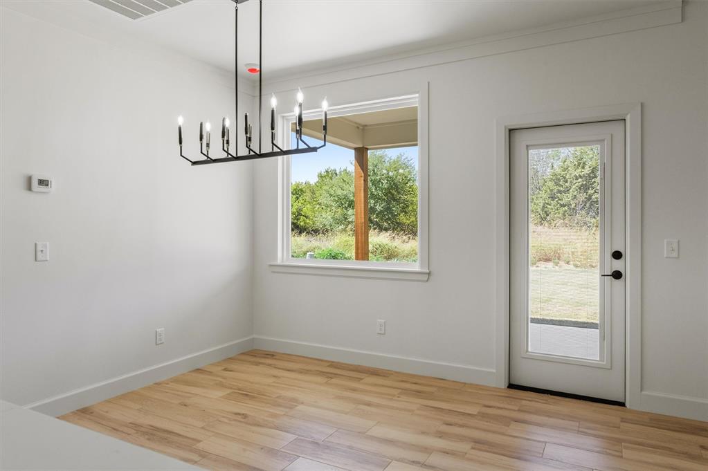 2921 Spring Meadow Lane Property Photo 25