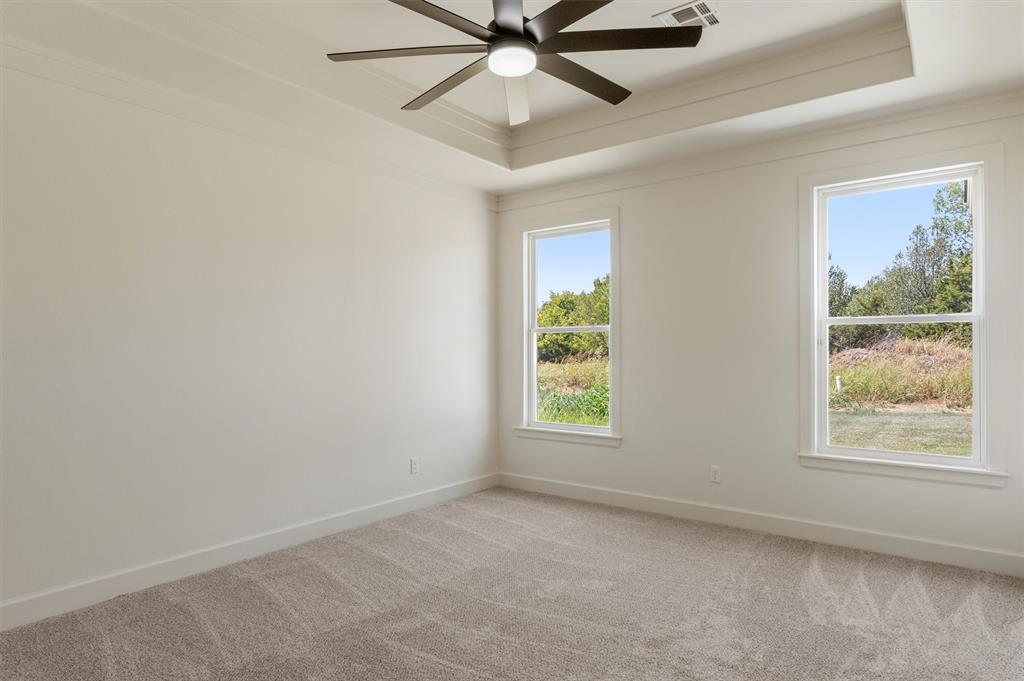 2921 Spring Meadow Lane Property Photo 26