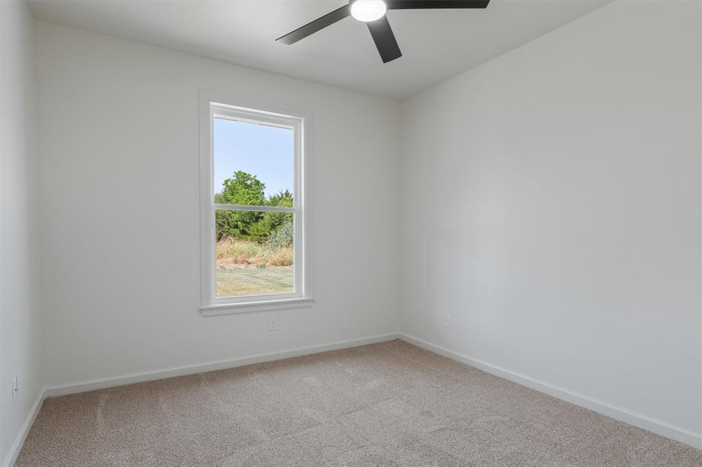 2921 Spring Meadow Lane Property Photo 43