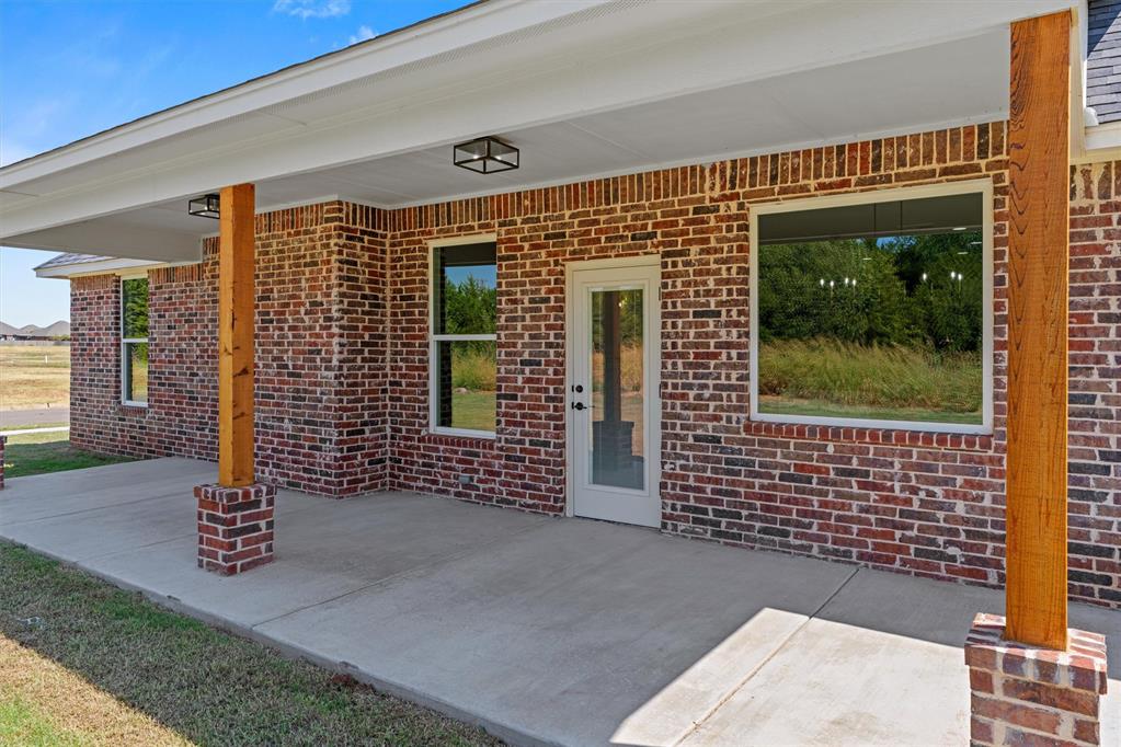 2921 Spring Meadow Lane Property Photo 45