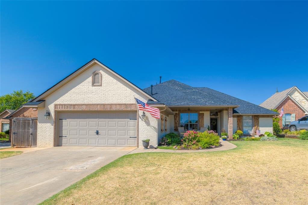 2213 Cedar Pointe Court Property Photo 1