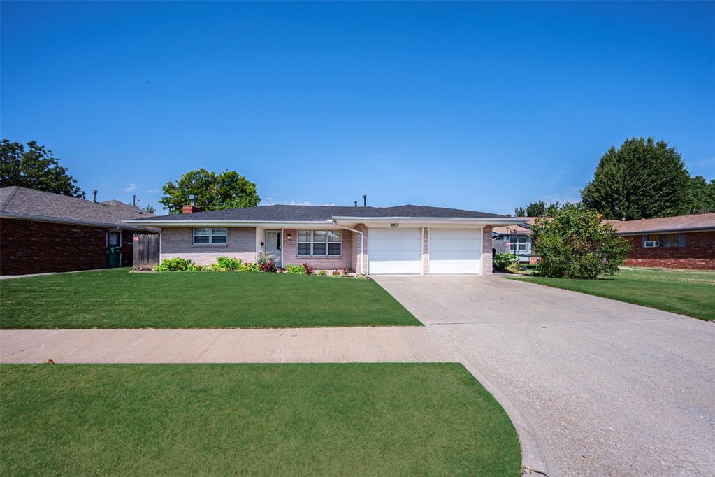8813 S Country Club Drive Property Photo 2