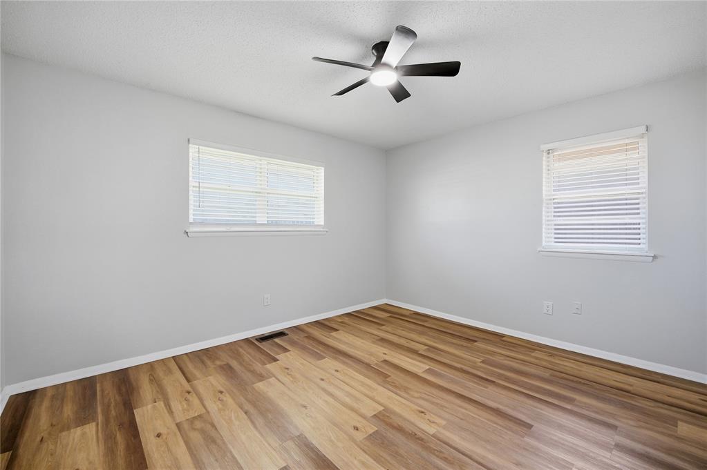 8813 S Country Club Drive Property Photo 18