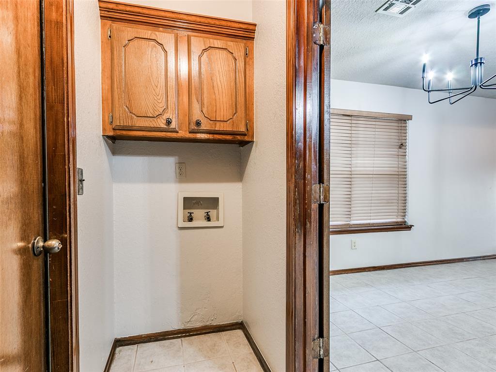 9800 S Brookline Avenue Property Photo 18