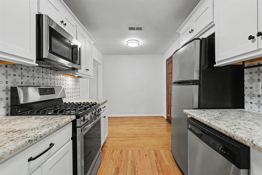 1503 Downing Street Property Photo 3