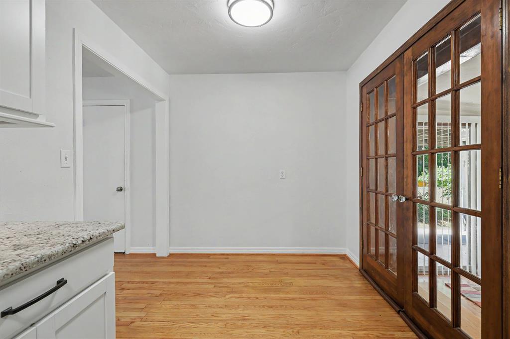 1503 Downing Street Property Photo 7