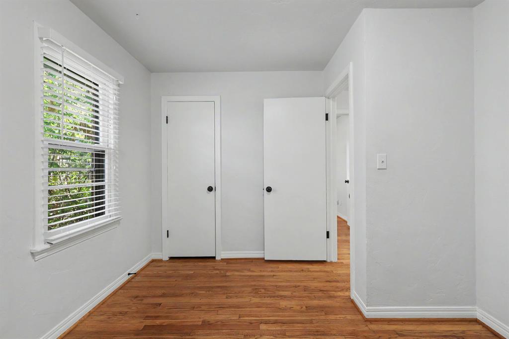 1503 Downing Street Property Photo 10