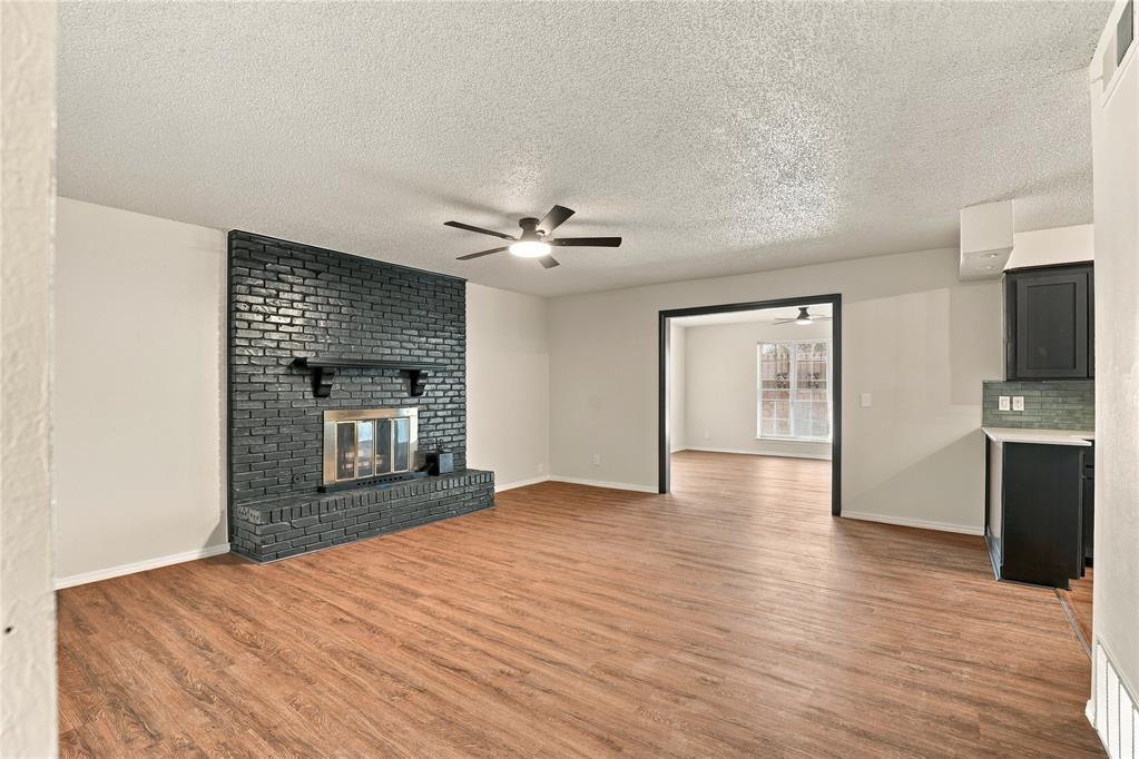 4004 Terry Way Property Photo 2