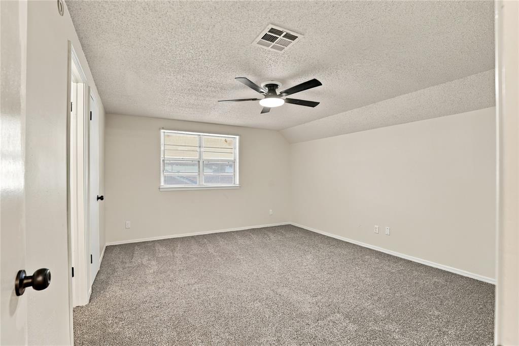 4004 Terry Way Property Photo 6