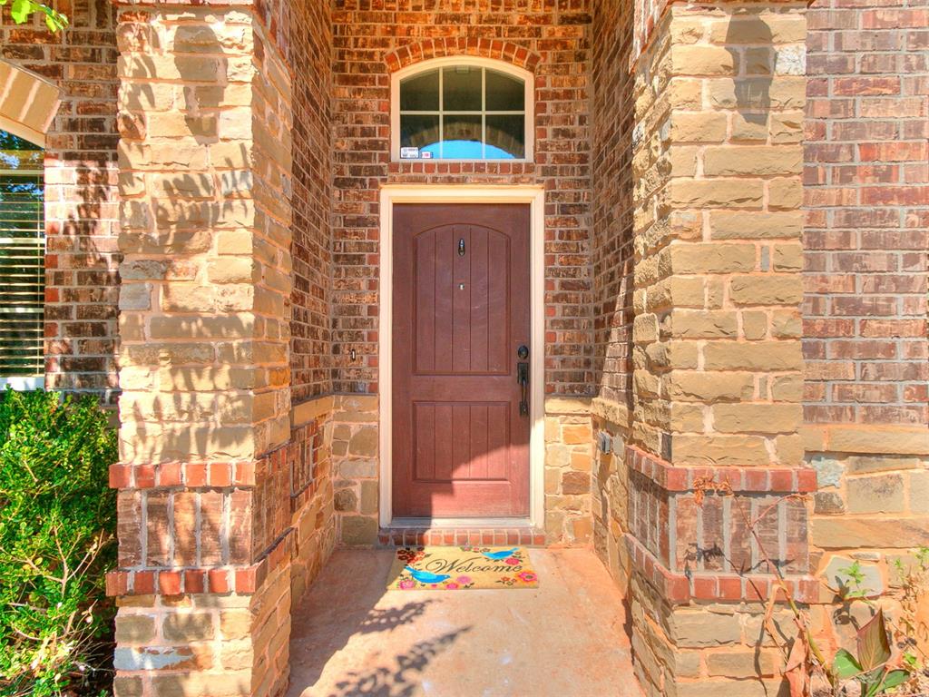 6109 Nw 160th Terrace Property Photo 2