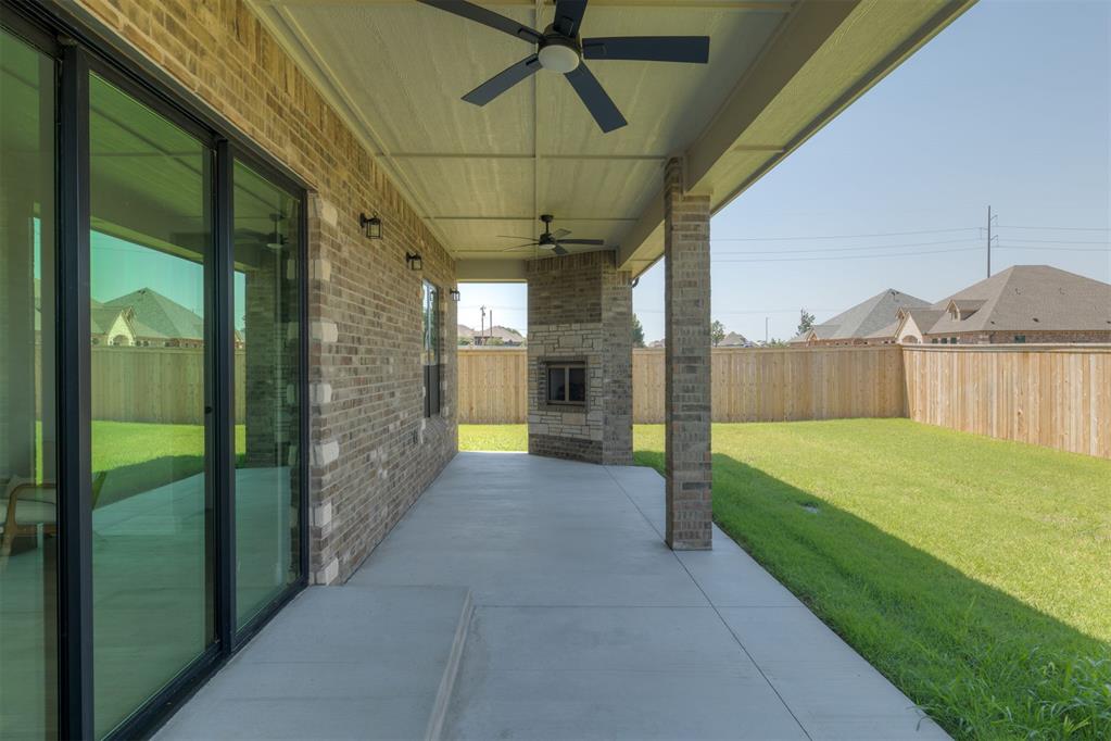 19325 S Country Drive Property Photo 4