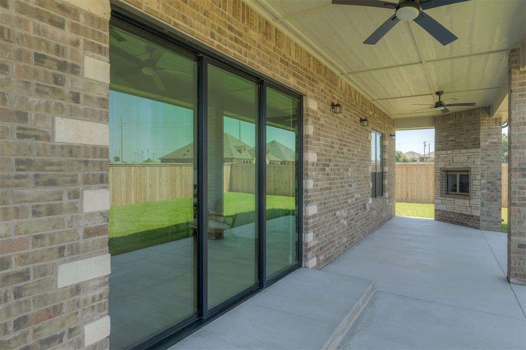 19325 S Country Drive Property Photo 6