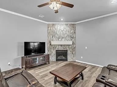 8913 Stacy Lynn Lane Property Photo 4