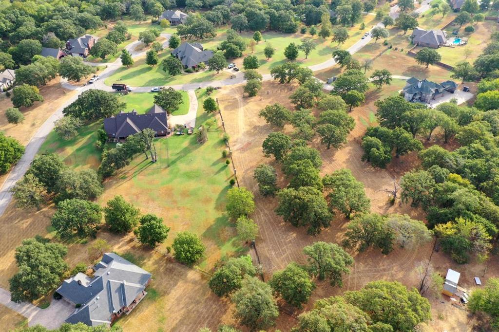 6100 Blue Hills Court Property Photo 5