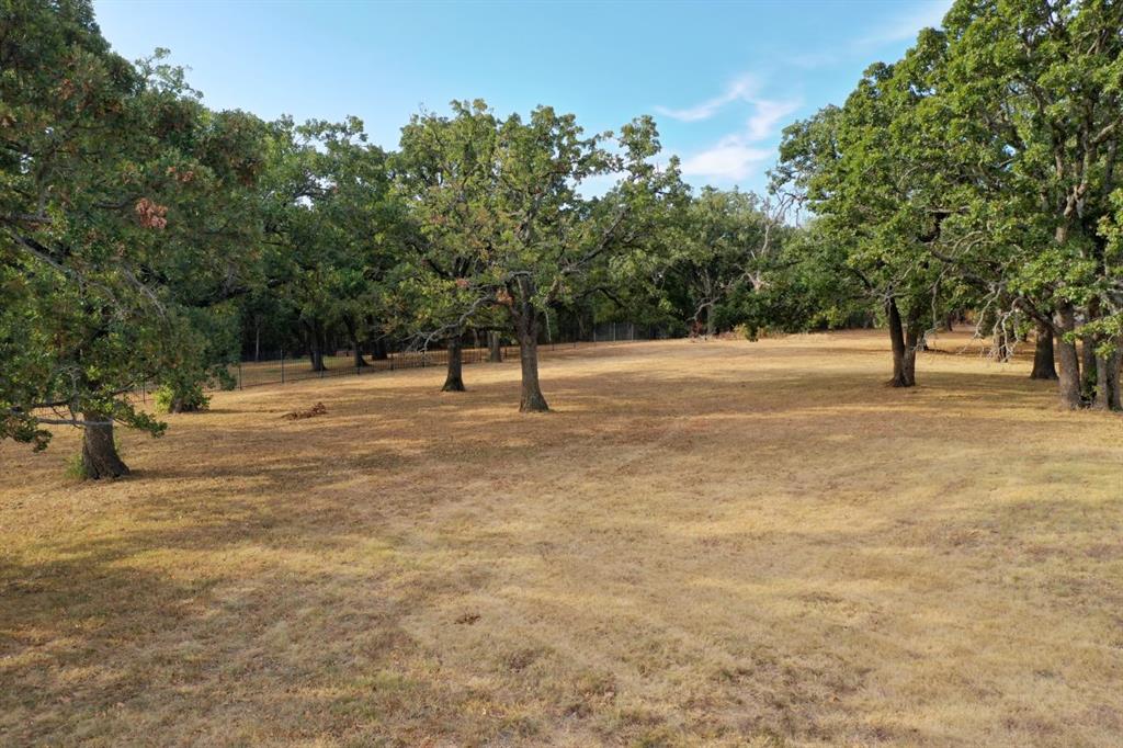 6100 Blue Hills Court Property Photo 9