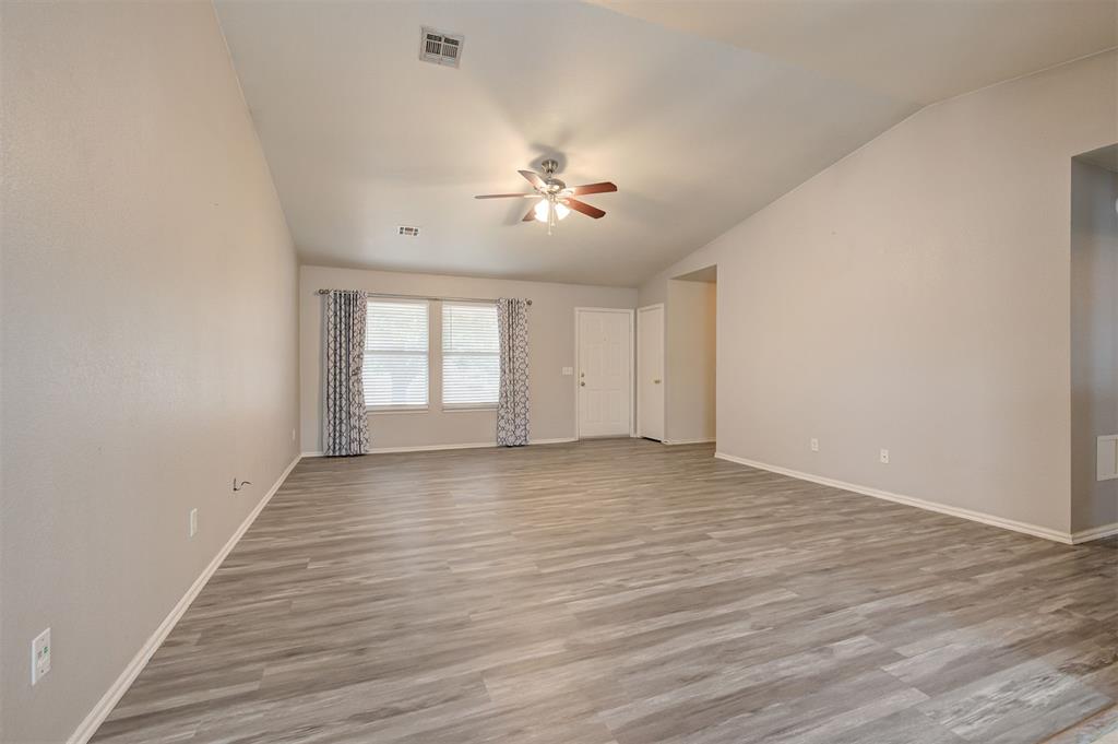 1209 Briar Patch Way Property Photo 7