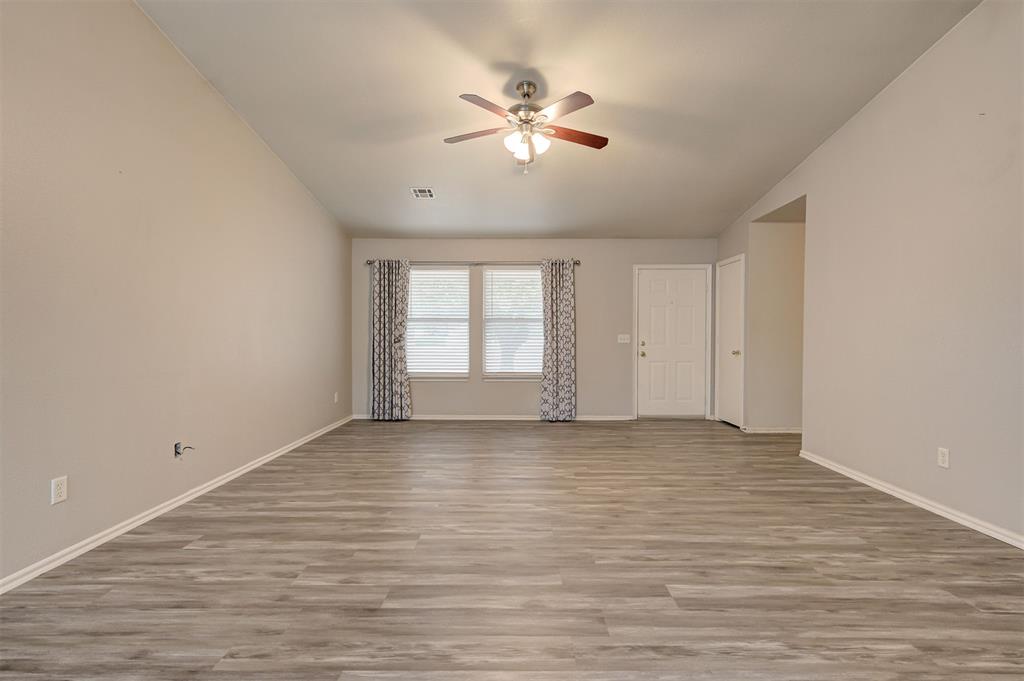 1209 Briar Patch Way Property Photo 8