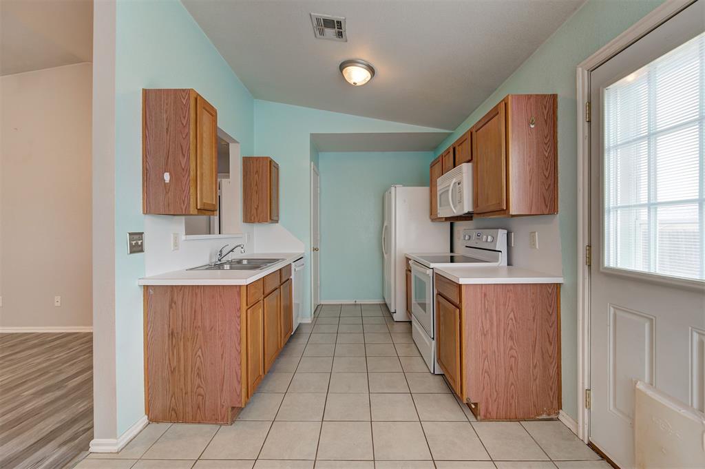 1209 Briar Patch Way Property Photo 14