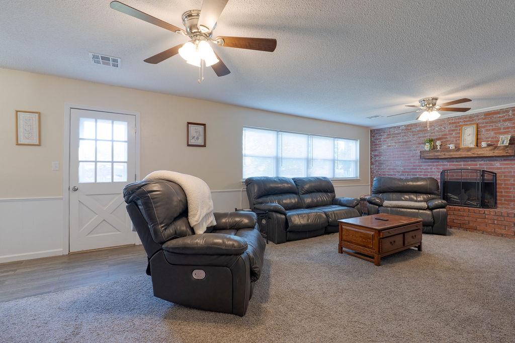 14 Arapaho Drive Property Photo 6