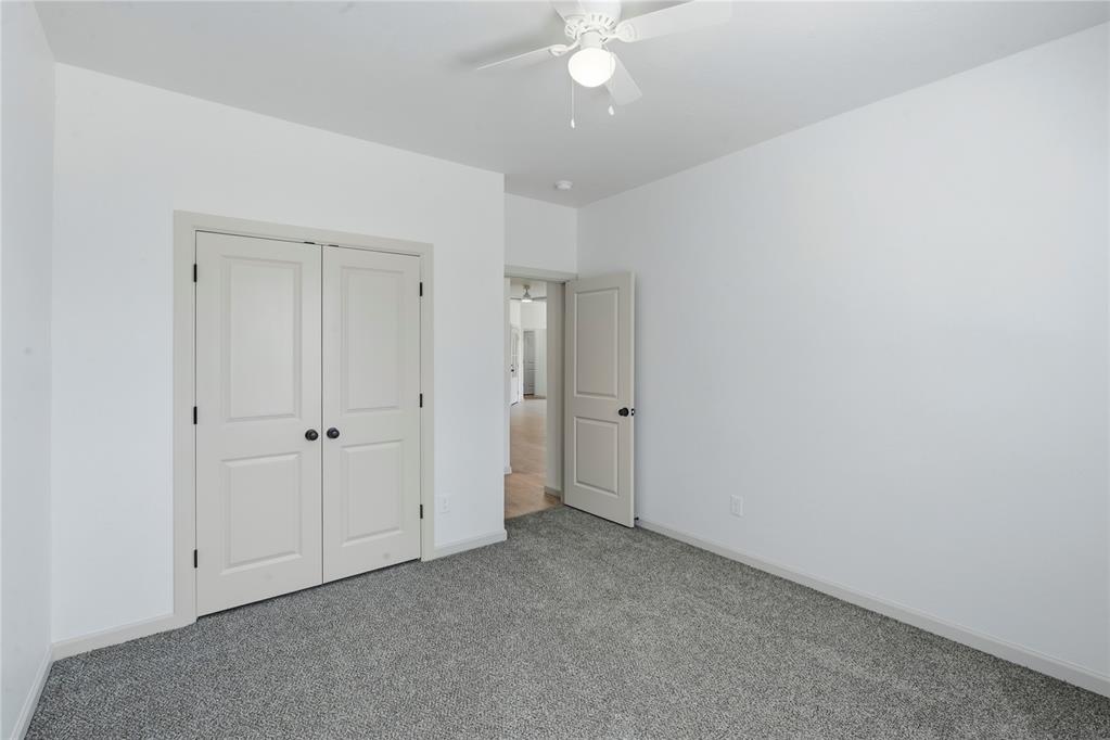 2136 N Everest Avenue Property Photo 25