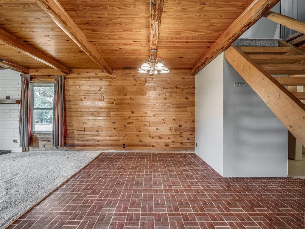 1901 His Way Property Photo 12