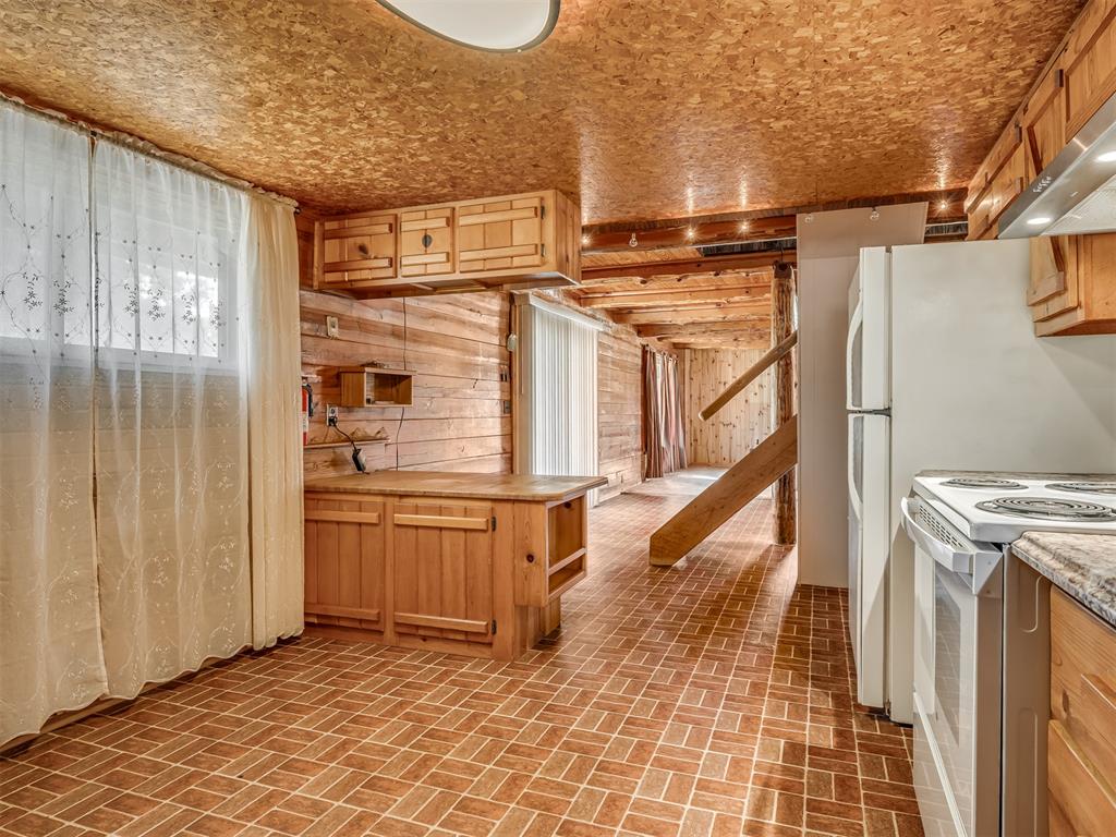 1901 His Way Property Photo 18
