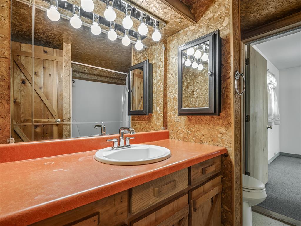 1901 His Way Property Photo 20