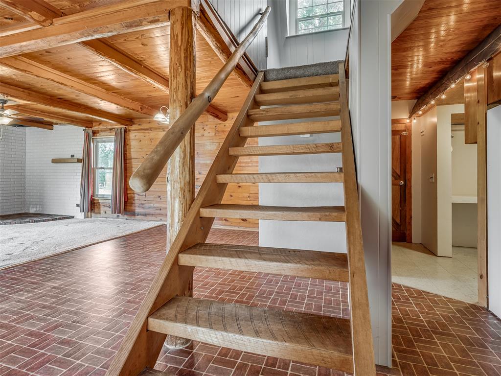 1901 His Way Property Photo 24