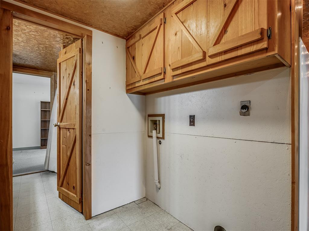 1901 His Way Property Photo 38