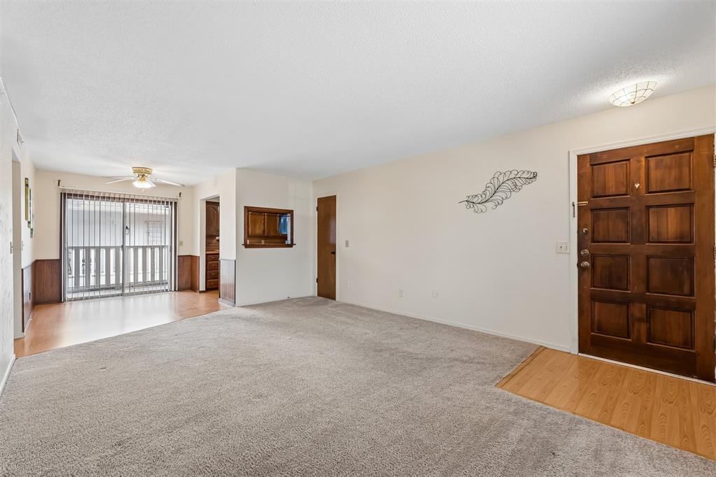 11419 N May Avenue B Property Photo 4