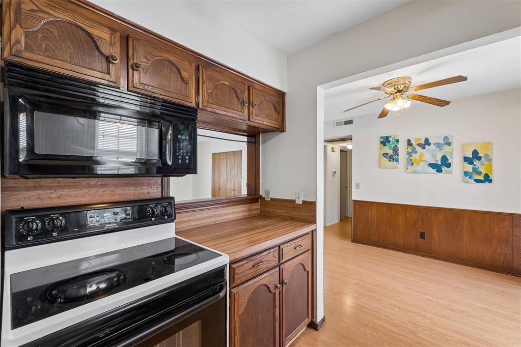 11419 N May Avenue B Property Photo 16
