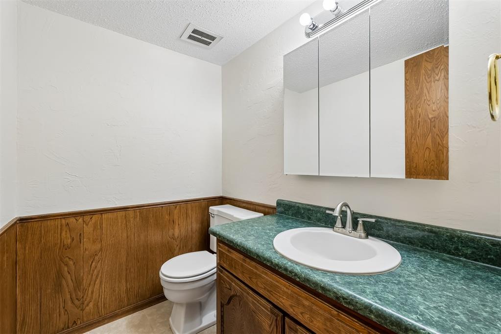 11419 N May Avenue B Property Photo 21