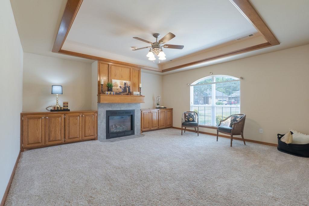 1714 Bridlewood Court Property Photo 6