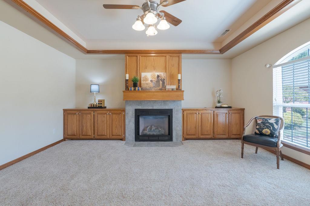 1714 Bridlewood Court Property Photo 8