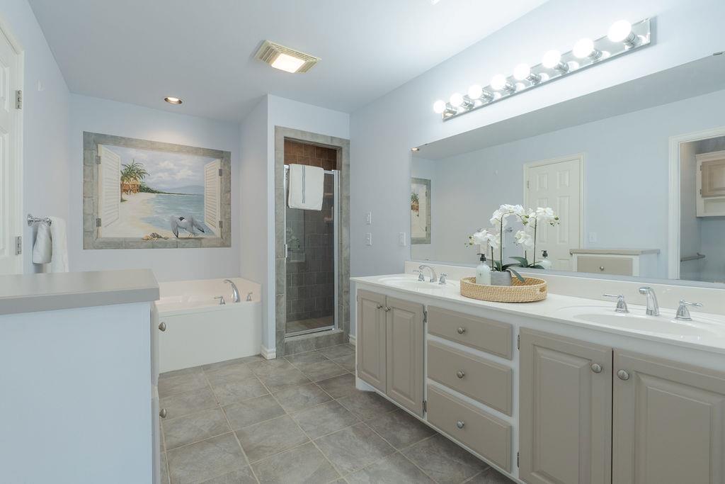 1714 Bridlewood Court Property Photo 15
