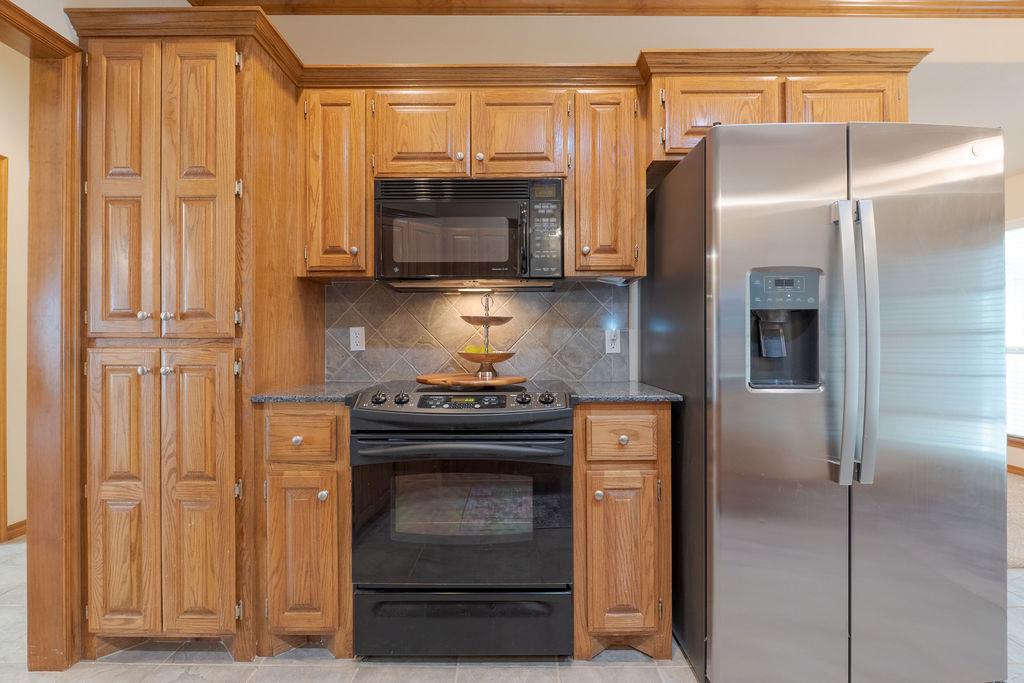 1714 Bridlewood Court Property Photo 23